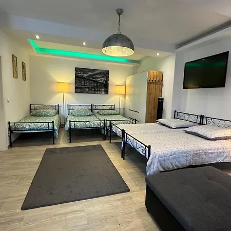 Hostel Dreischlaeger Hof